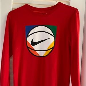 Nike dry fit basketball shirt